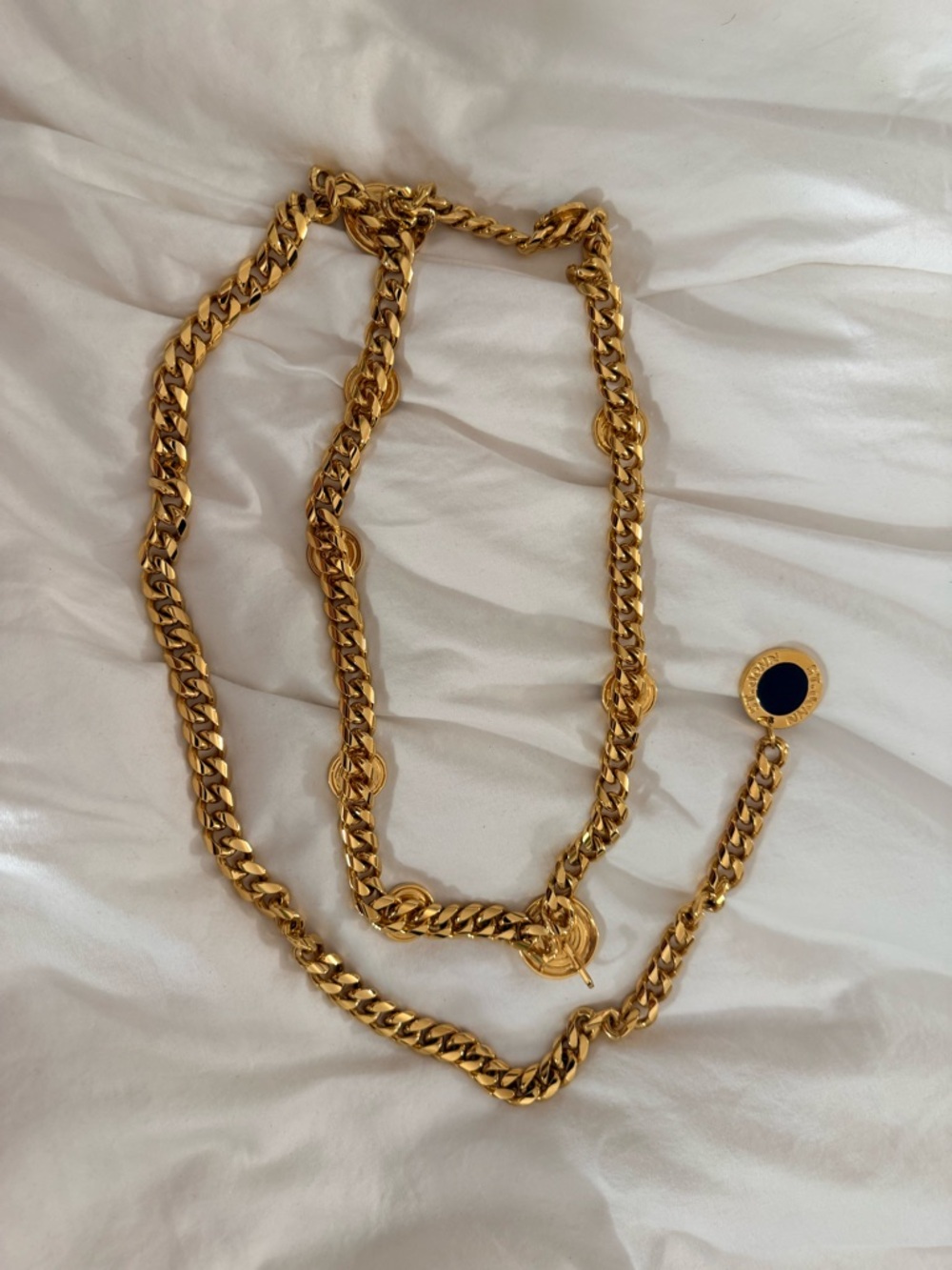 St. John Vintage Couture Belt - Gold with Black Enamel Medallions from 1990's - Picture 2 of 11